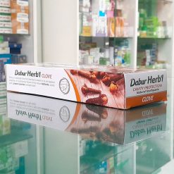 Kem đánh răng thảo dược Ấn Độ Dabur Herbal Clove